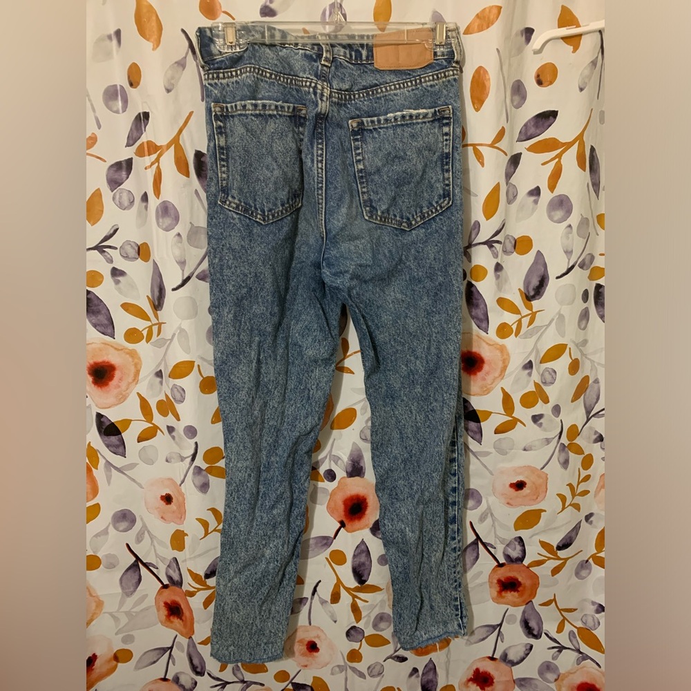 H&M Classic High-Rise Blue Jeans Sz 4 - Picture 2 of 4